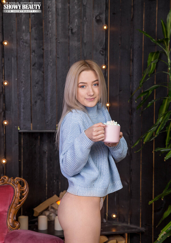 Леночка, 21